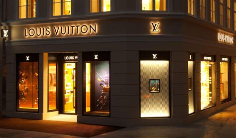 immagini di louis vuitton|louis vuitton singapore official website.